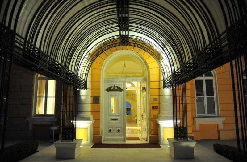 Hotel Kvarner Palace Crikvenica Exterior foto
